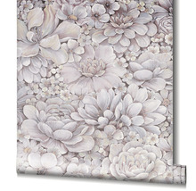 Rouleau de papier peint à motifs floraux