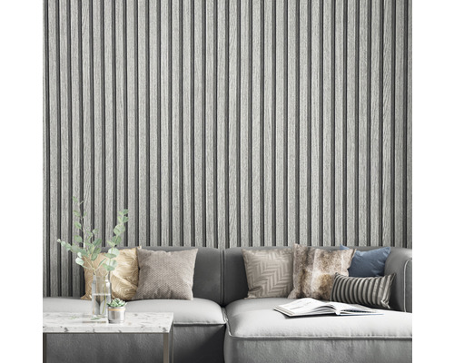 Wohnzimmer mit grauer Holzpaneelwand und grauem Ecksofa