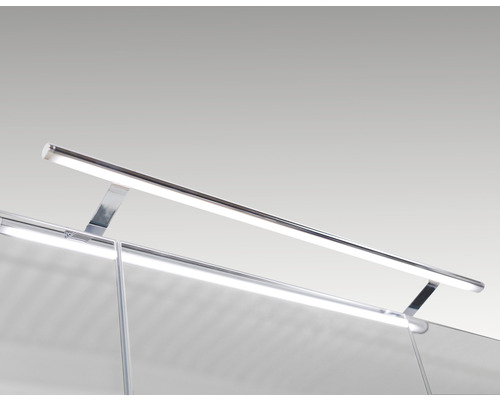LED Lampe zur Montage an einem Spiegelschrank