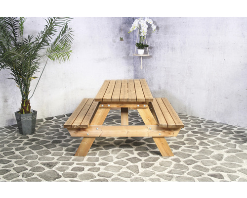 Holz-Picknicktisch mit Sitzbänken für den Aussenbereich