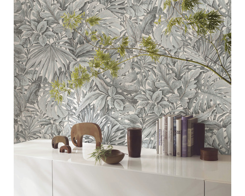 Papier peint décoratif à motifs végétaux dans le salon