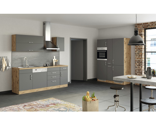 Cuisine moderne avec armoires grises et détails en bois pour une ambiance lumineuse et organisée