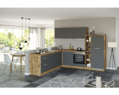 Cuisine d''habitation lumineuse avec armoires grises et plan de travail en bois