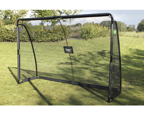 But de foot sur une pelouse