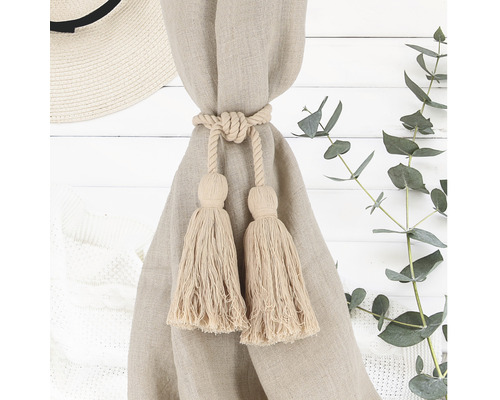 Rideau avec embrasse en corde et glands