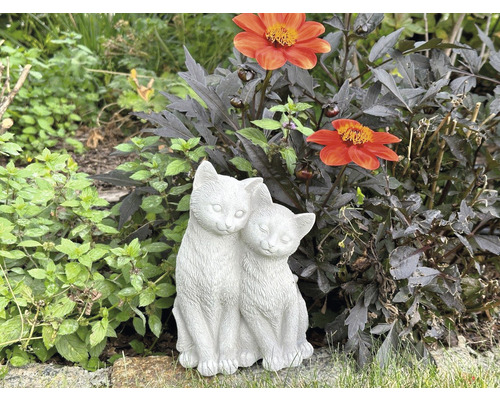 Dekorative Katzenfiguren für den Garten