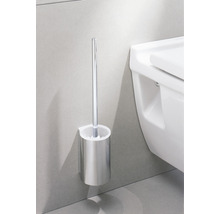Wandmontierte WC-Bürstengarnitur aus Metall neben einer Toilette