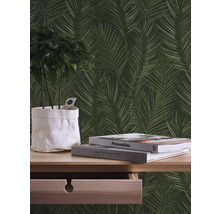Papier peint décoratif avec motif de palmier dans une pièce