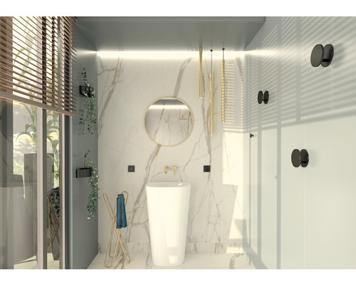 Salle de bain lumineuse avec lavabo îlot, miroir, porte-serviettes, plantes et stores.