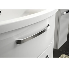 Détail d''un meuble sous-lavabo blanc avec poignée