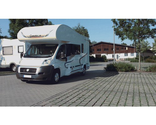 Camping-car sur un parking