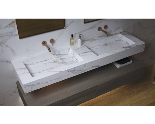 Salle de bains moderne avec double vasque en marbre et meuble bas en bois