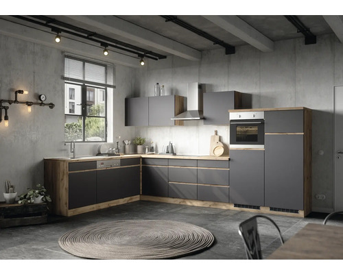 Moderne Küche im Loftstil mit grauen Schränken und Holzelementen