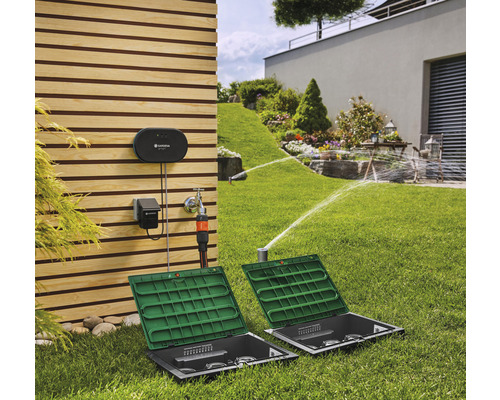 Gardena Smart System zur Gartenbewässerung mit Steuergerät und versenkbarem Vielflächenregner