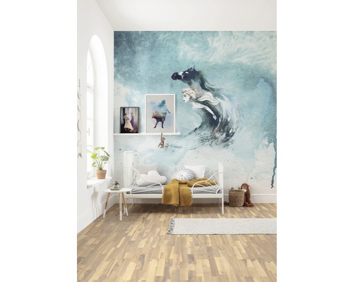 Papier peint panoramique intissé DX5-016 Disney Edition 4 La Reine des neiges Spirit Of Wonder 5 pces 250 x 250 cm Chambre d''enfant avec fresque murale, lit et décorations pour une ambiance chaleureuse