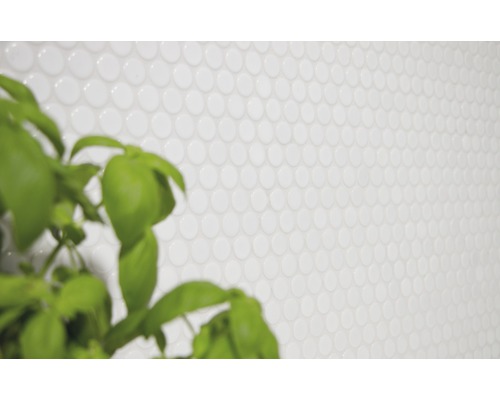 Mur avec carreaux de mosaïque ronds