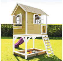 Cabane de jeux avec toboggan, bac à sable et échelle dans le jardin