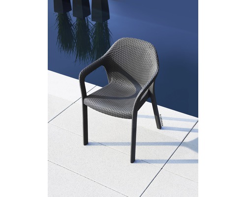 Chaise de jardin en rotin synthétique