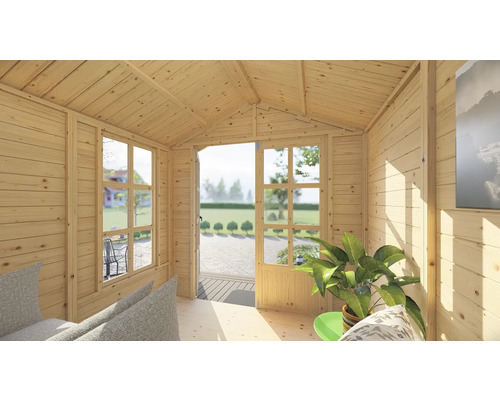 Vue intérieure d''un abri de jardin avec fenêtres et porte ouverte