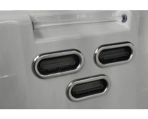 Vue détaillée d''un bain à remous avec jets et élément lumineux