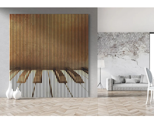 Grande photo avec piano dans une pièce lumineuse