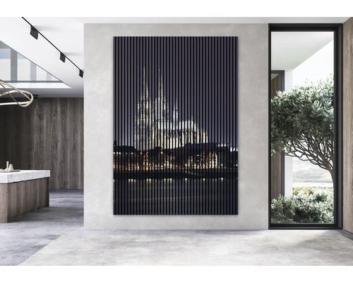Panneau acoustique avec l''image de la cathédrale de Cologne dans une pièce moderne.