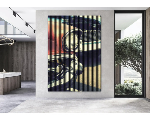 Tableau mural avec motif de voiture ancienne dans une pièce moderne.