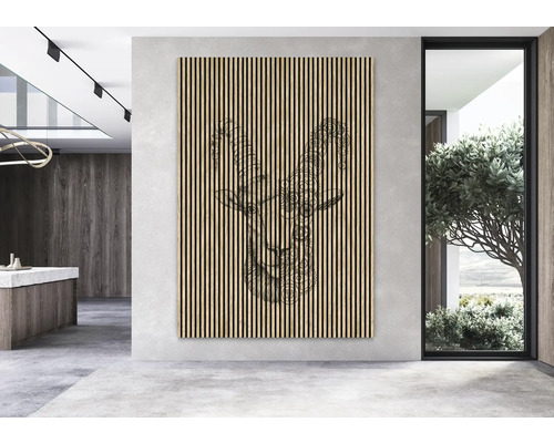 Panneau mural avec motif décoratif de chèvre dans une pièce moderne