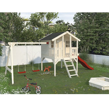 Cabane de jeux avec balançoire, toboggan et bac à sable dans le jardin
