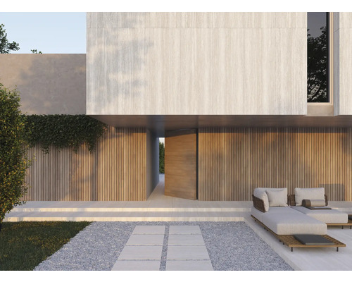 Façade de maison moderne avec éléments en bois, escaliers en pierre et jardin