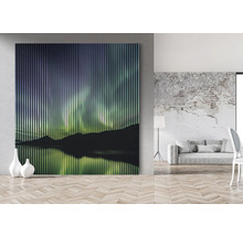 Dekoratives Wandbild mit einem Motiv der Nordlichter und vertikalen Linien