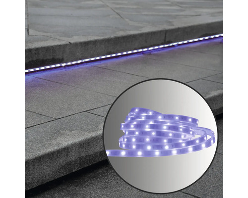 Bande LED pour l''éclairage d''escaliers extérieurs