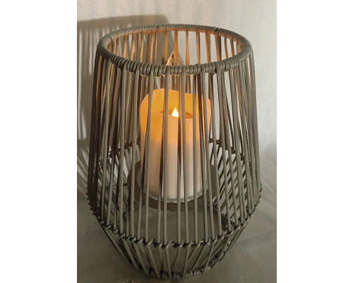 Dekorative Laterne mit LED-Kerze für stimmungsvolle Beleuchtung