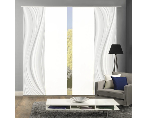 Dekorative Schiebegardine im Wohnzimmer