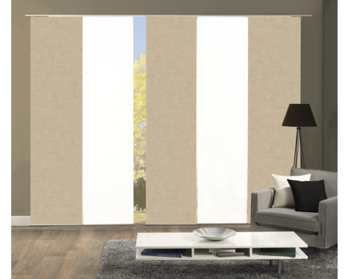 Raumansicht mit Schiebegardinen zur Fensterdekoration und Raumgestaltung