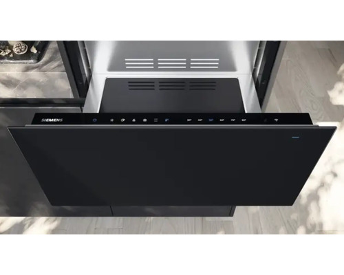 Logo Siemens Hotte aspirante avec couvercle ouvert