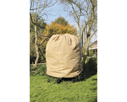 Housse de protection pour protéger les plantes en hiver