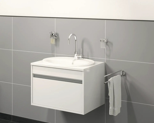 Lavabo de salle de bain avec meuble sous-vasque, robinet, distributeur de savon, gobelet à brosse à dents et porte-serviettes pour montage mural