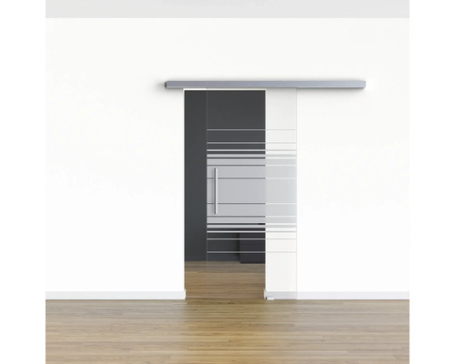 Porte coulissante en verre avec lignes horizontales dans une pièce lumineuse