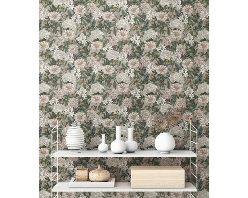 Papier peint à motif floral comme décoration murale