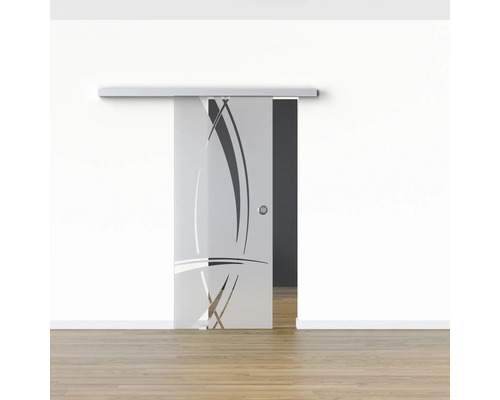 Glastür mit abstrakten Motiven vor einer Wand