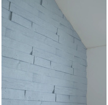 Aménagement mural avec panneaux de bois