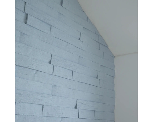 Aménagement mural avec panneaux de bois