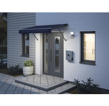 Eingangsbereich eines Hauses mit Vordach, Haustür, Briefkasten, Aussenlampe und Fenster