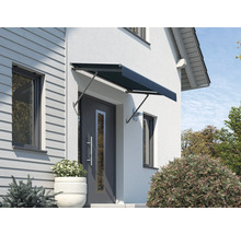 Vordach über einer Haustür mit Stützstreben