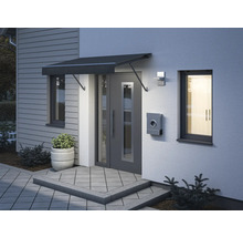 Zone d''entrée d''une maison avec porte d''entrée, auvent et boîte aux lettres