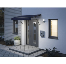 Zone d''entrée d''une maison avec auvent, porte d''entrée, boîte aux lettres et fenêtres