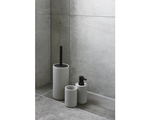 Badezimmerzubehör Set mit Seifenspender, Becher und WC-Bürste