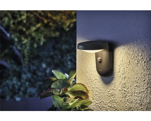 Philips Logo Wandleuchte mit Bewegungsmelder zur Aussenbeleuchtung