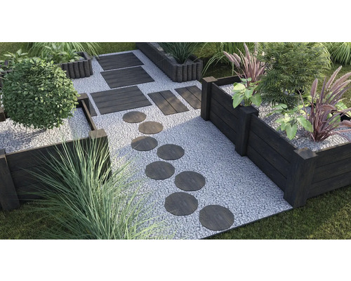 Scène de jardin avec plates-bandes surélevées, pas japonais et gravier décoratif